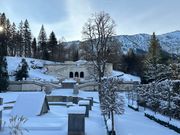 リンダーホーフ城前の庭園