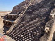 羽毛の蛇のピラミッド