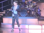 M.ジャクソンさんパフォーマンス