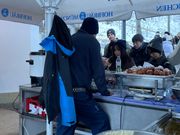 丸いドーナツは、フワフワで油ぽくなくて予想外に美味しかったです