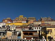 チベット仏教の聖地、松赞林寺