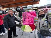 ランタン上げ　李さんと