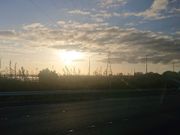 車内から朝日が見えました