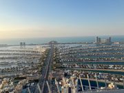 54階からの眺めはスリリング