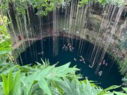 イキルセノーテ