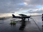 グアム国際空港の滑走路を使ってフライト