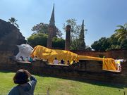 ワットヤイチャイモンコン涅槃仏