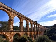 ローマ水道橋は築2000年！