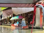 水上マーケット