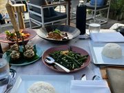 早めにディナー