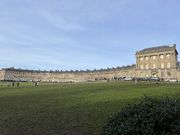 ロイヤルクレッセント