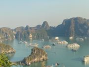 ハロン湾　島から