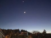 快晴で上から金星、月、土星が見えました