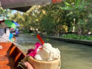 水上マーケット