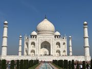 理想的な天気のタージマハル