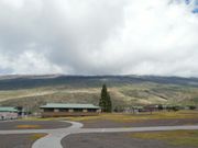 マウナ・ケア州立公園から、ハワイ最高峰の山「マウナ・ケア」を撮影。
壮大ですね!