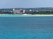 向こうに見えるのは東洋一綺麗と言う前浜海岸