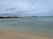 東平安名崎近くの海