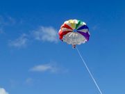 パラセーリング