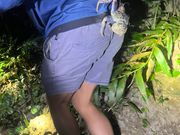 ヤシガニ連れて来てくれたガイドさん笑