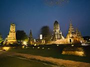 遺跡のライトアップ。