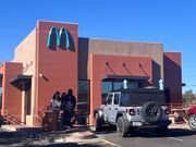 ターコイズブルーのマック。