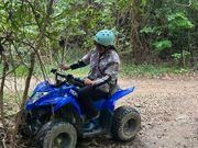 ジャングルに突っ込む!!