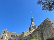 下から見上げたミカエル様