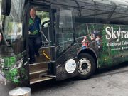 バス。時間通りにきました。