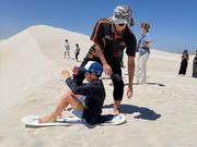 ランセリン砂丘で砂滑り