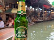 水上マーケット