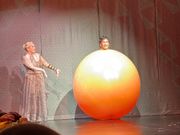 笑えるステージもあり！