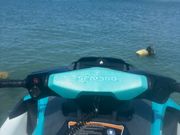 ジェットスキー