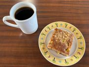 コーヒー、パイナップルバナナブレッド