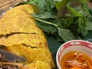 Bep Me inのバインセオ