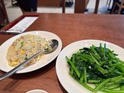 チャーハンと空芯菜