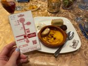 どうやらこの2Fが席の場所のようです