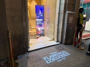 入り口はこちら