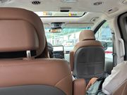 車内広い　USB充電有り