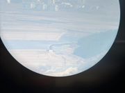 望遠鏡から見た景色