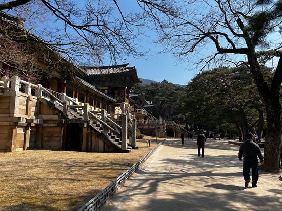 釜山発!慶州観光ツアー 2大世界遺産巡り 石窟庵と仏国寺+最古 釜山発!慶州観光ツアー 2大世界遺産巡り 石窟庵と仏国寺+最古