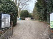 グラストンベリーアビー入り口