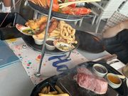 シーフードプレートと石焼ステーキ