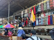 水上マーケット