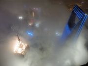 雨天で視界不良。それでも霧の合間から時々こんな絶景もうかがえた。