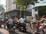 バイク集団の中で自分も走ってる‼︎