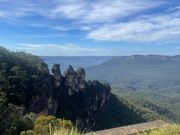 スリーシスターズ