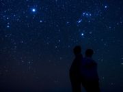 新月のときだったので、雲があけると降るような満天の星空で撮影できました