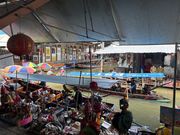 水上マーケット