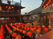 夕飯のレストラン席より